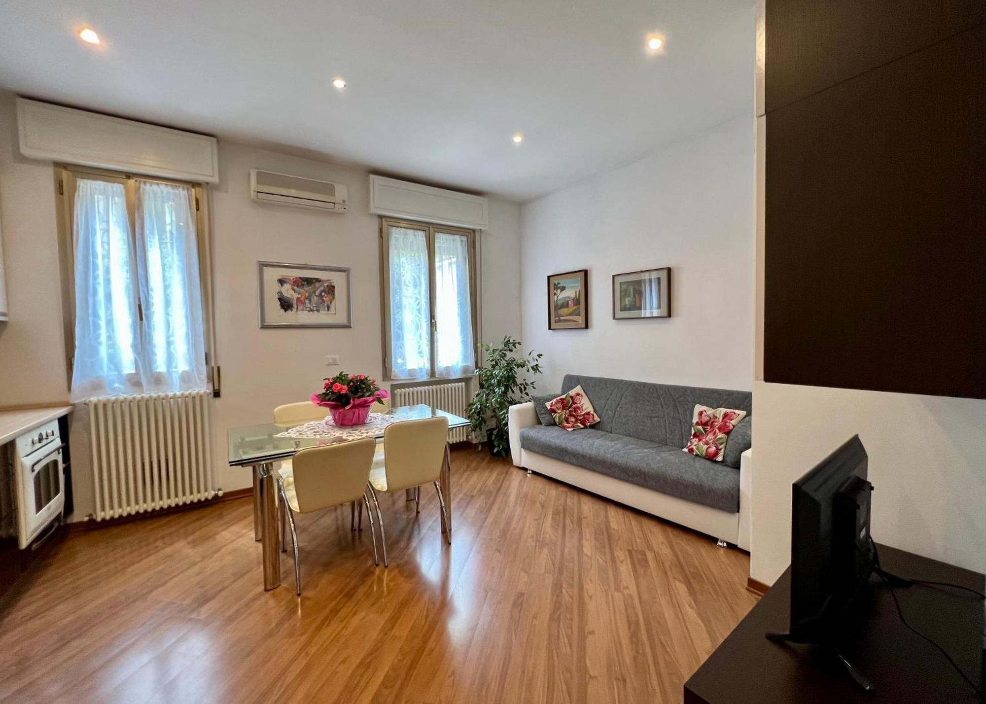 Charming Apartment Near Saragozza Bologna Buitenkant foto