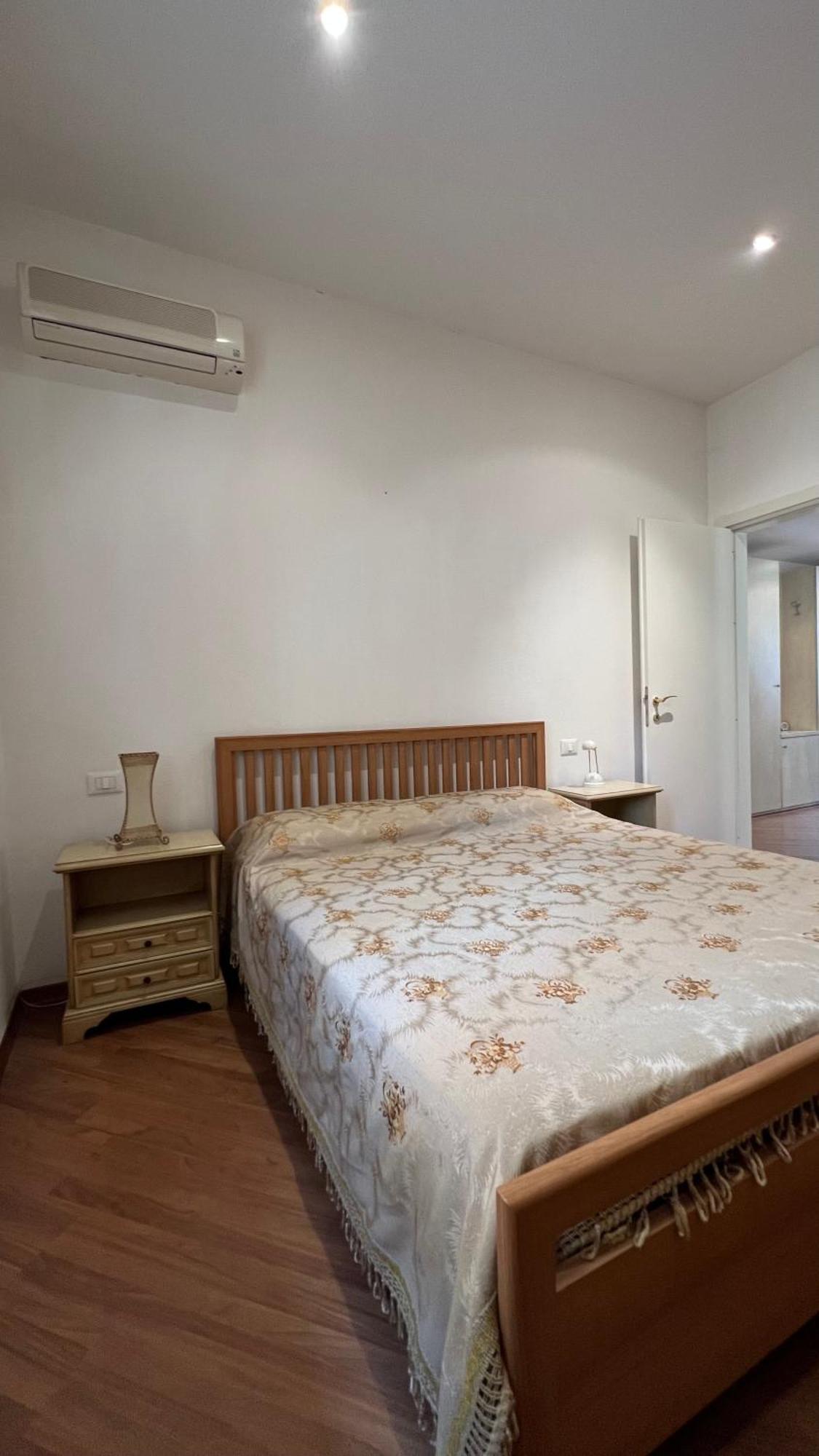 Charming Apartment Near Saragozza Bologna Buitenkant foto